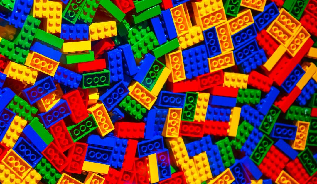Da impresa familiare (vicina più volte al fallimento) a multinazionale di successo. Il caso LEGO.